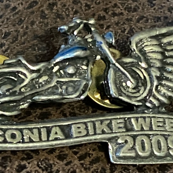 2008 Laconia, New Hampshire NH Bike Motorcycle Week Pin - Picture 6 of 7